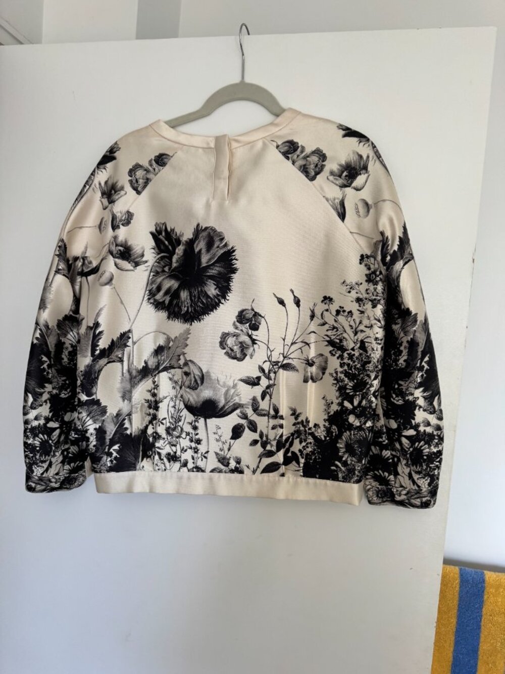 Vintage J Crew Collection silk floral top - Picture 3 of 4